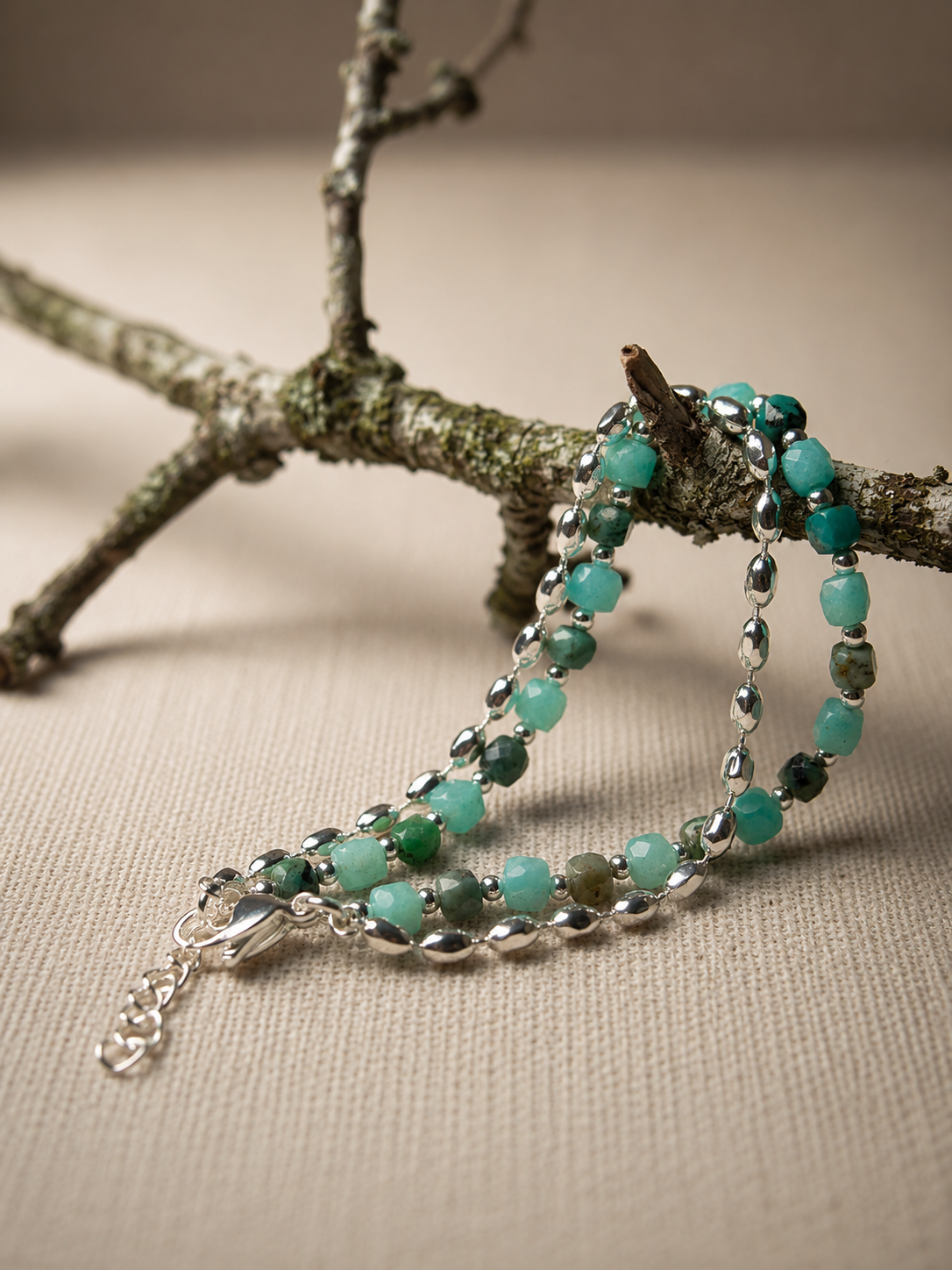 Naturstein Würfel Armband mit Navettekette versilbert